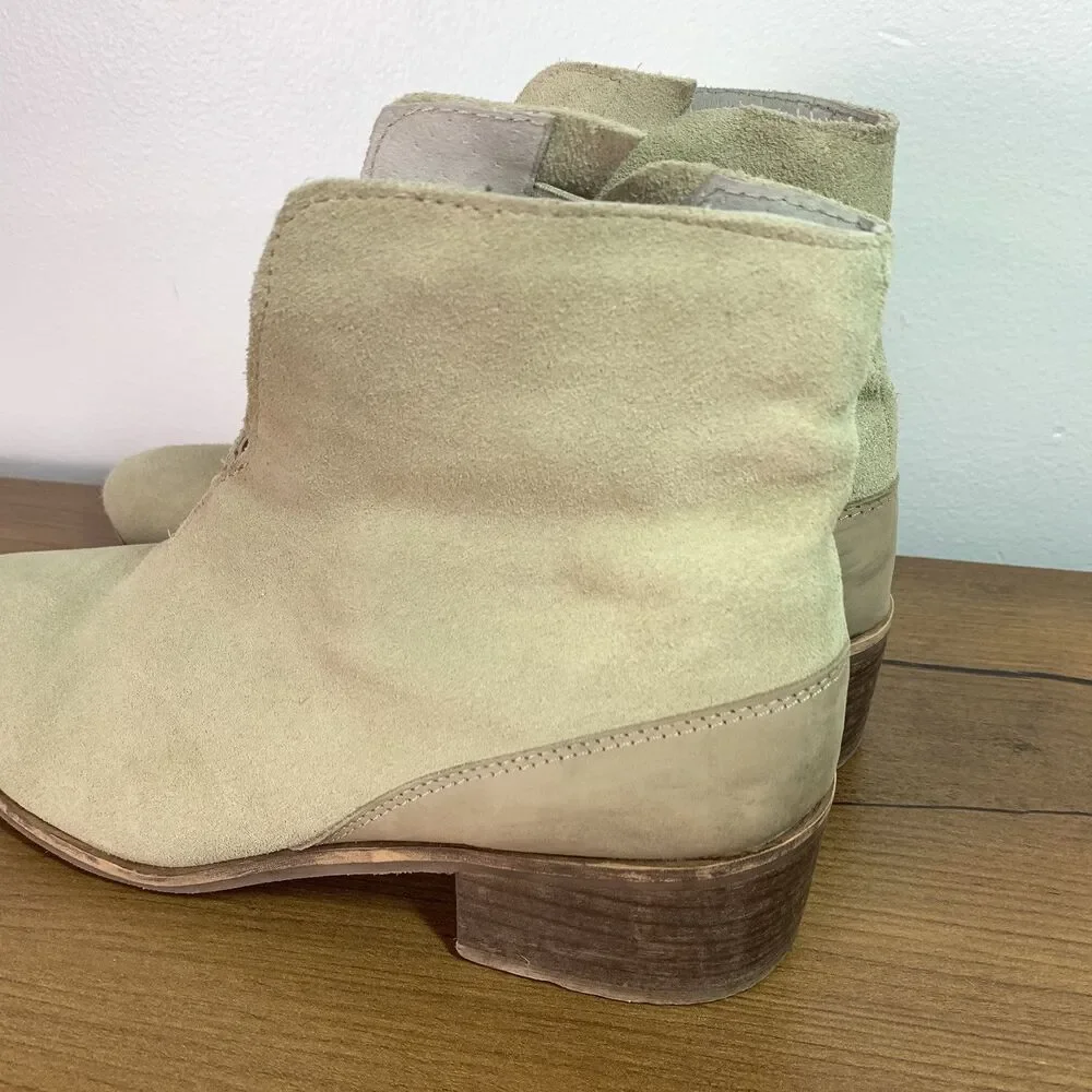 Coconut by Matisse Cecilia Tan Leather Heedled Notched Front Suede Boots Bootie